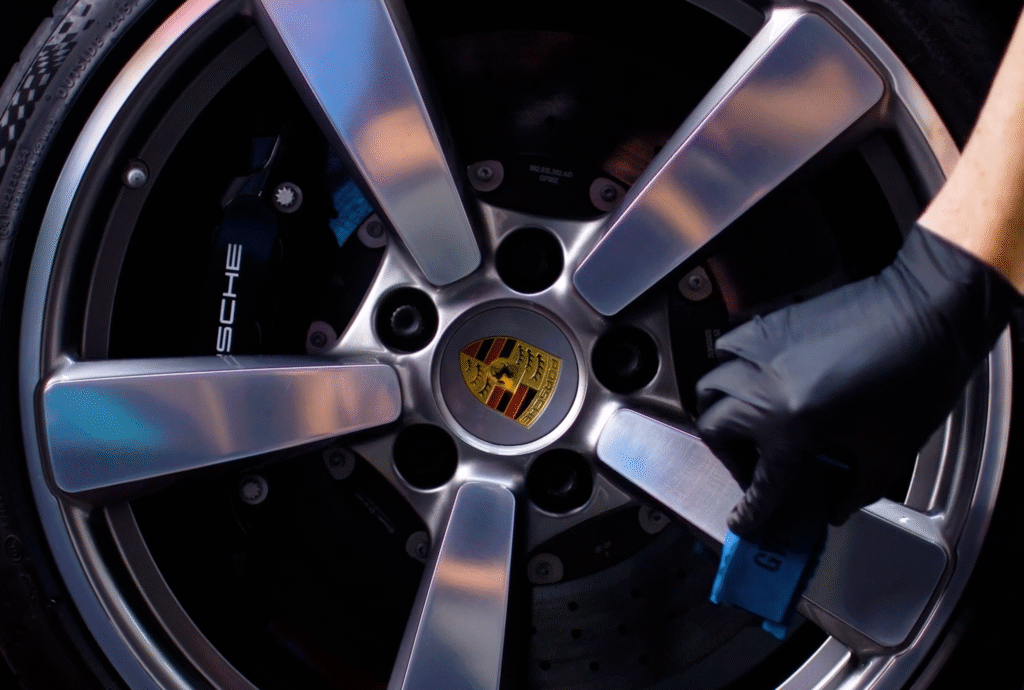 Gyeon Q2 Mohs EVO is an advanced ceramic coating